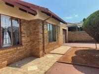 2 Bedroom 1 Bathroom House for Sale for sale in Geelhoutpark