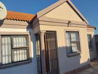 Front View of property in Seshego