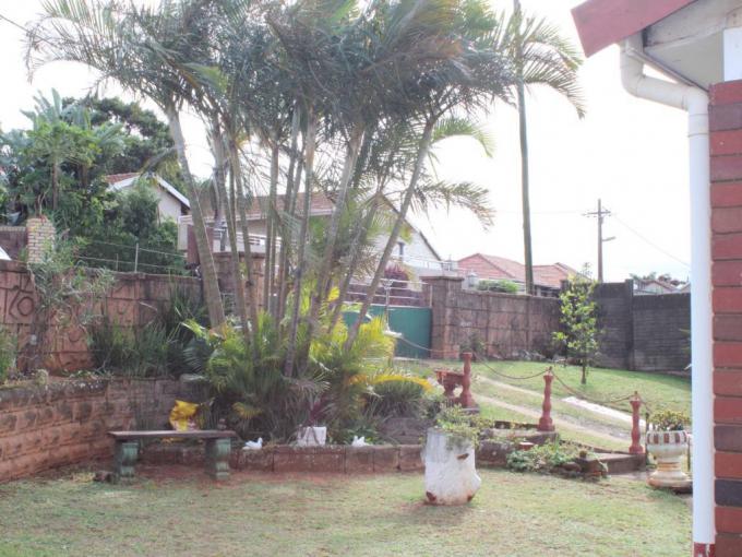 6 Bedroom House for Sale For Sale in Montclair (Dbn) MR582