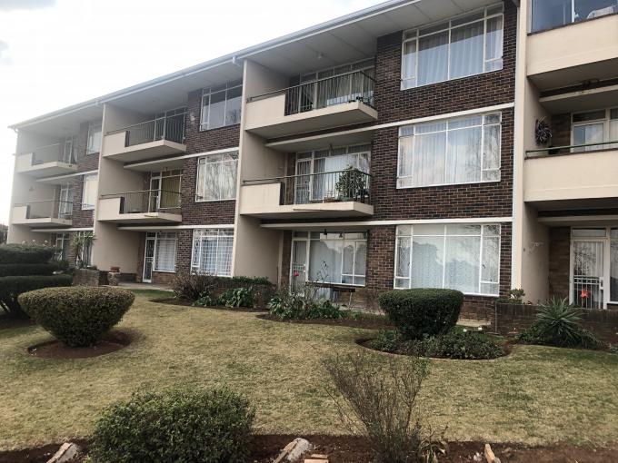 2 Bedroom Apartment to Rent in Florida - Property to rent - MR582184