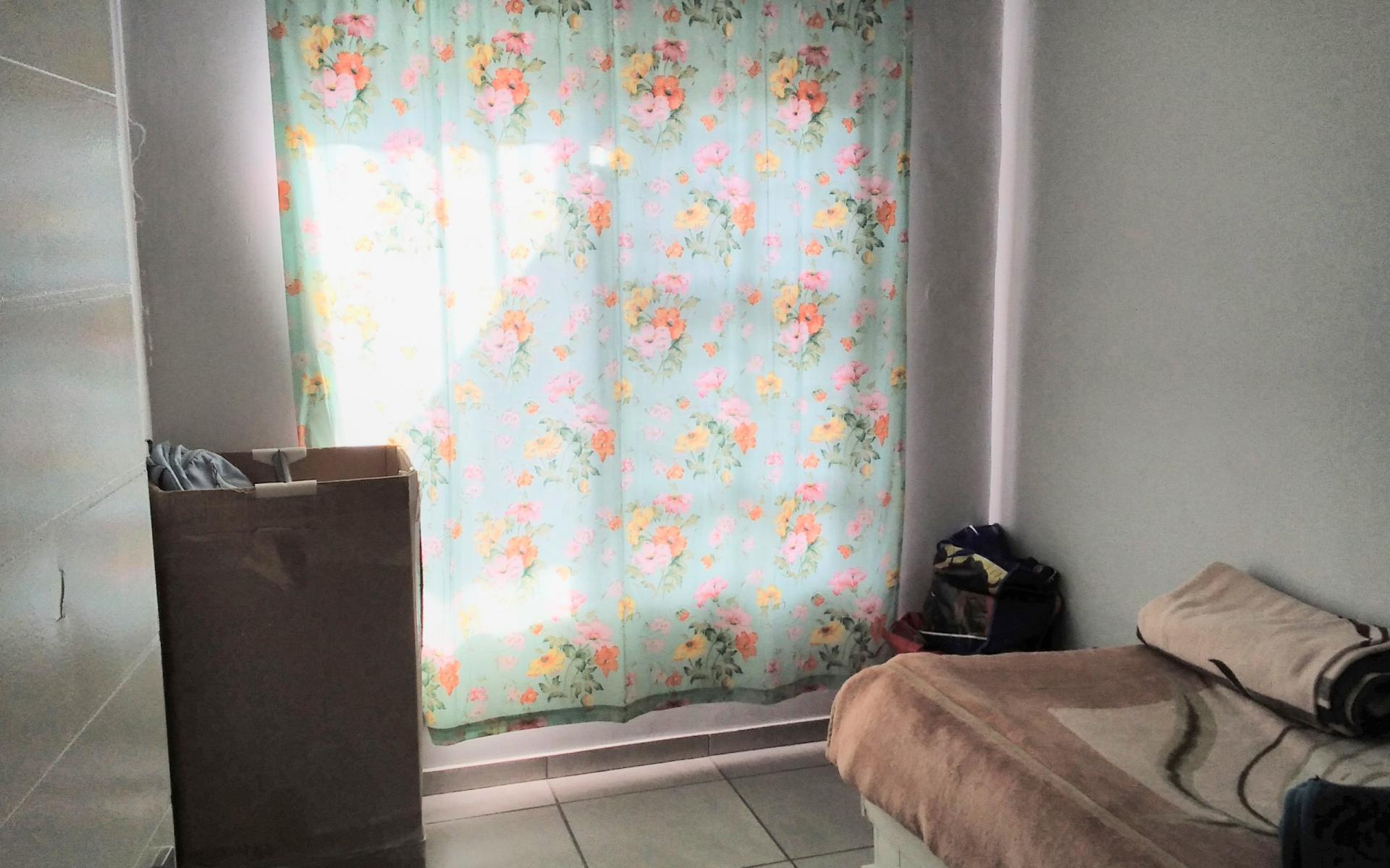 Bed Room 1 - 10 square meters of property in Fleurhof