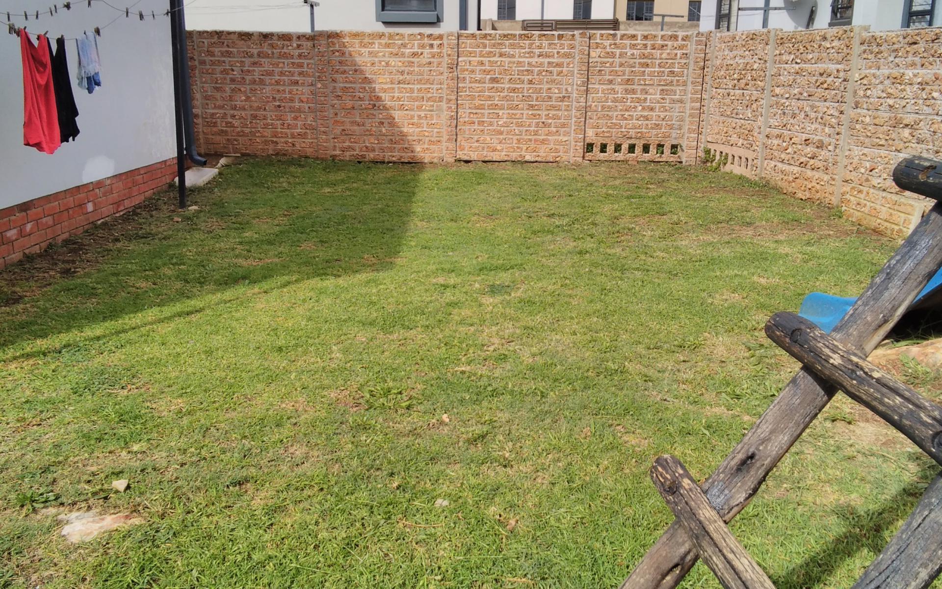 Backyard of property in Fleurhof