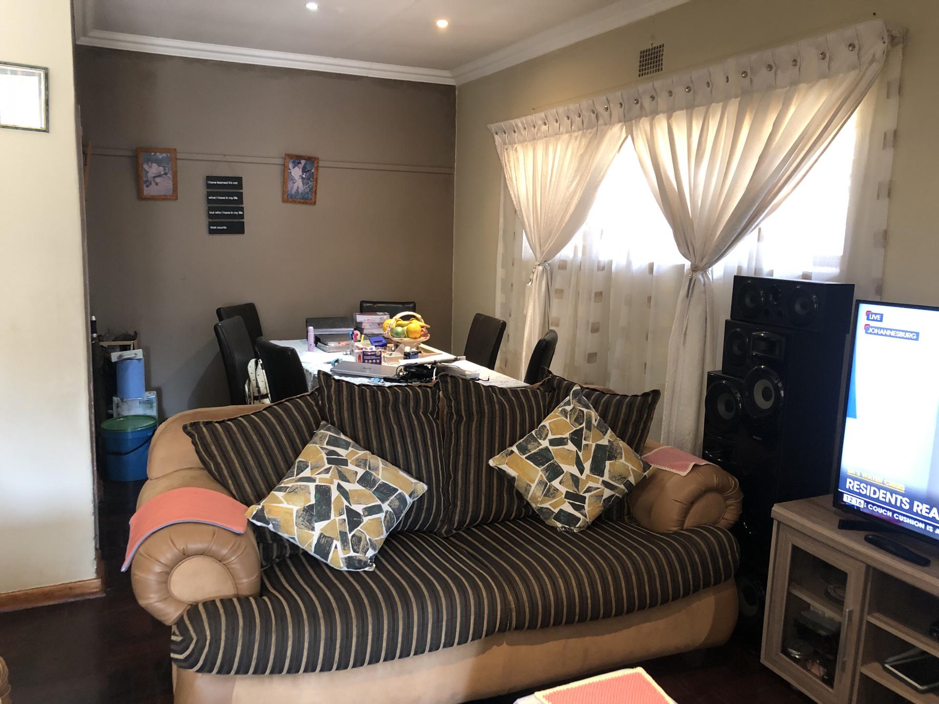  of property in Creswell Park