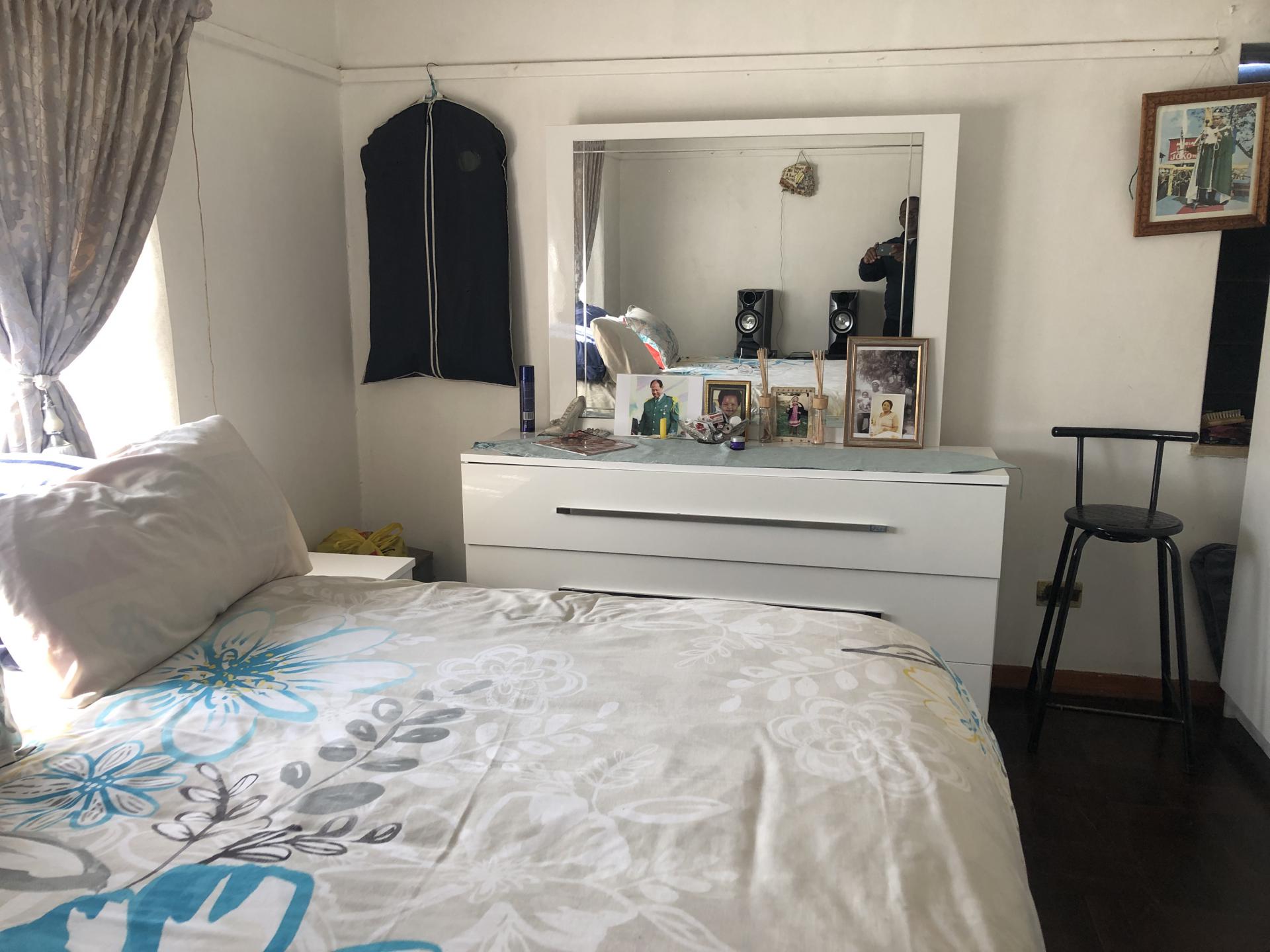  of property in Creswell Park