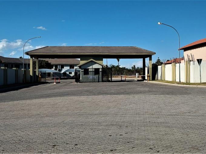 1 Bedroom Simplex for Sale For Sale in Penina Park - MR582457