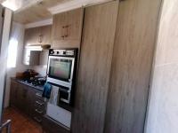 2 Bedroom 1 Bathroom Flat/Apartment for Sale for sale in Kempton Park