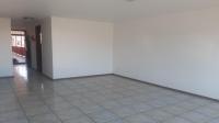 Lounges - 15 square meters of property in Vanderbijlpark