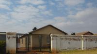 Front View of property in Protea Glen