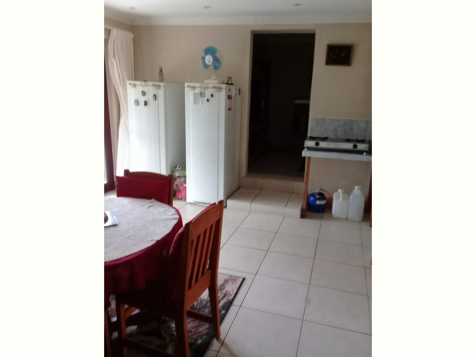  of property in Hibberdene