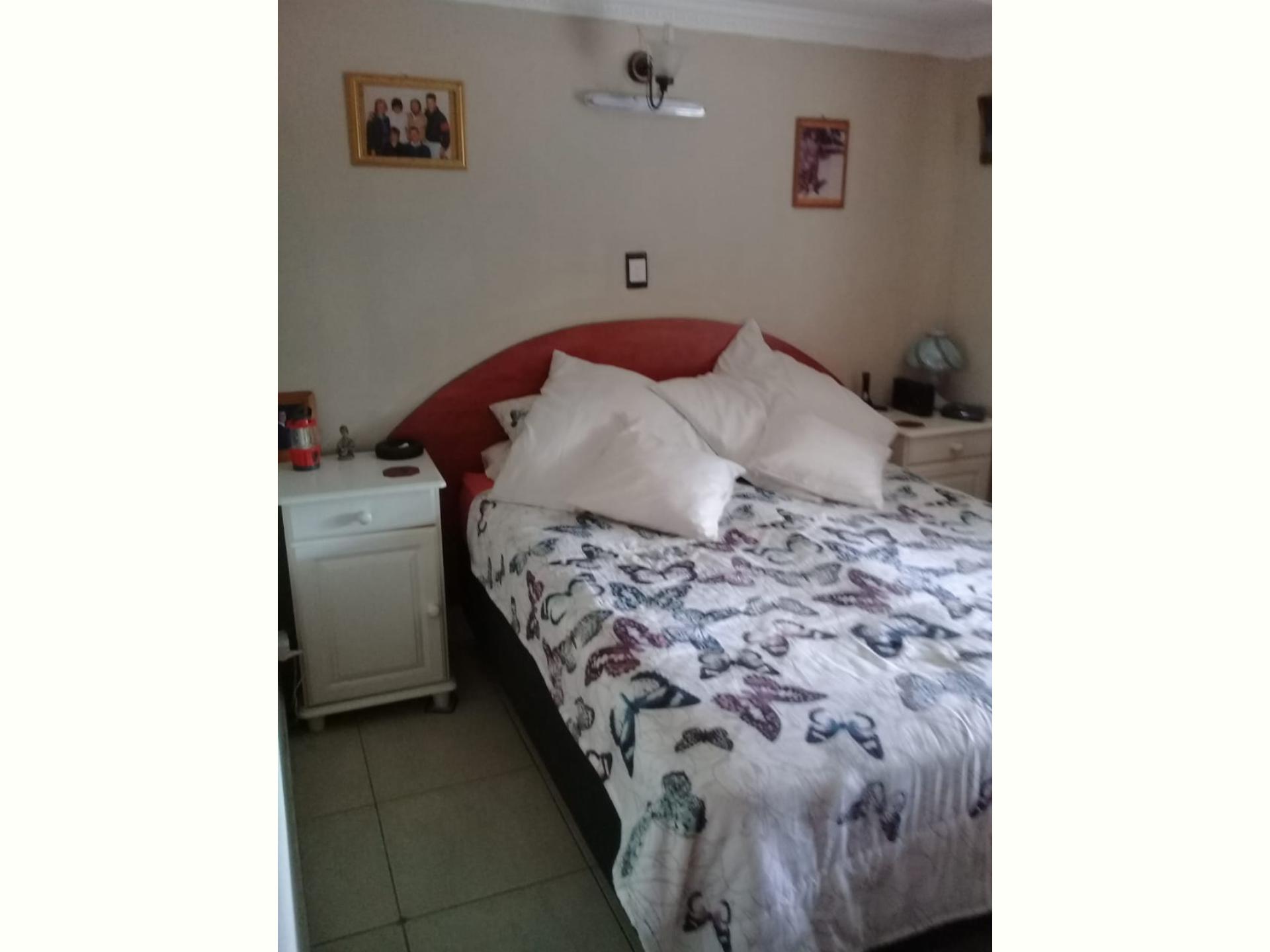  of property in Hibberdene