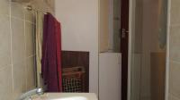 Bathroom 1 - 7 square meters of property in Benoni