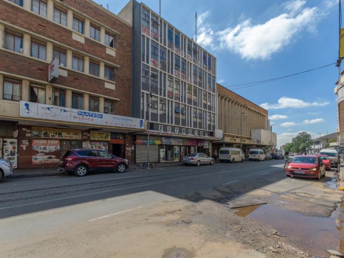33 Bedroom Commercial for Sale For Sale in Germiston - MR582841