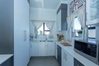 Kitchen - 28 square meters of property in Vleesbaai