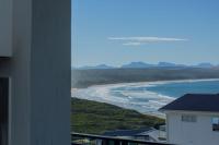 Spaces - 62 square meters of property in Vleesbaai