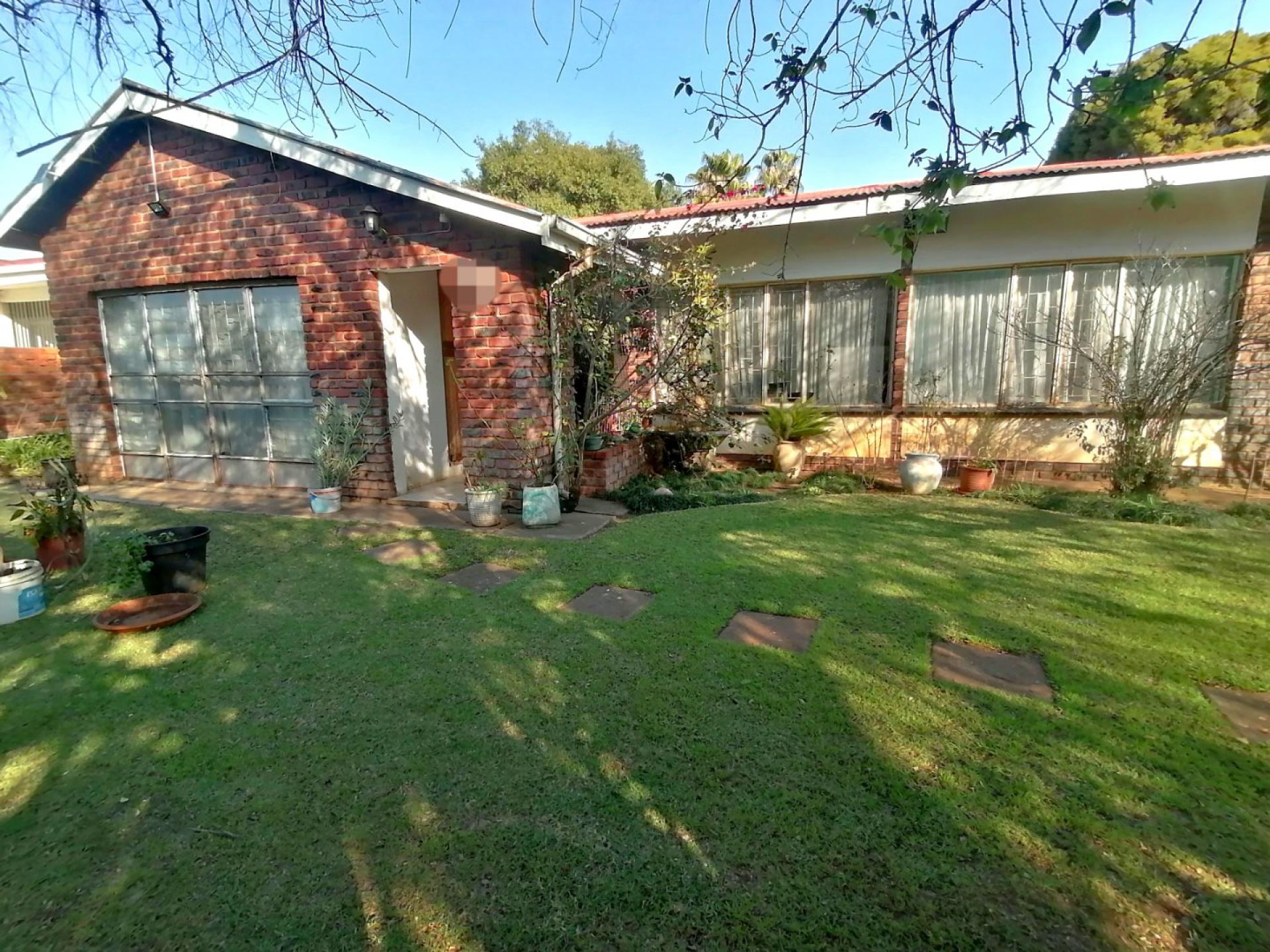 4 Bedroom House for Sale For Sale in Kilner park MR583032