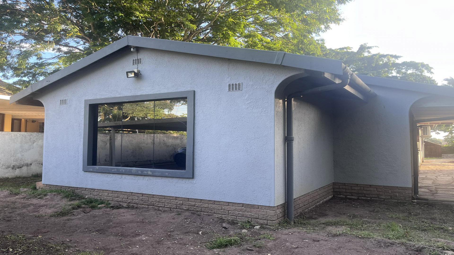 Front View of property in Pinetown 