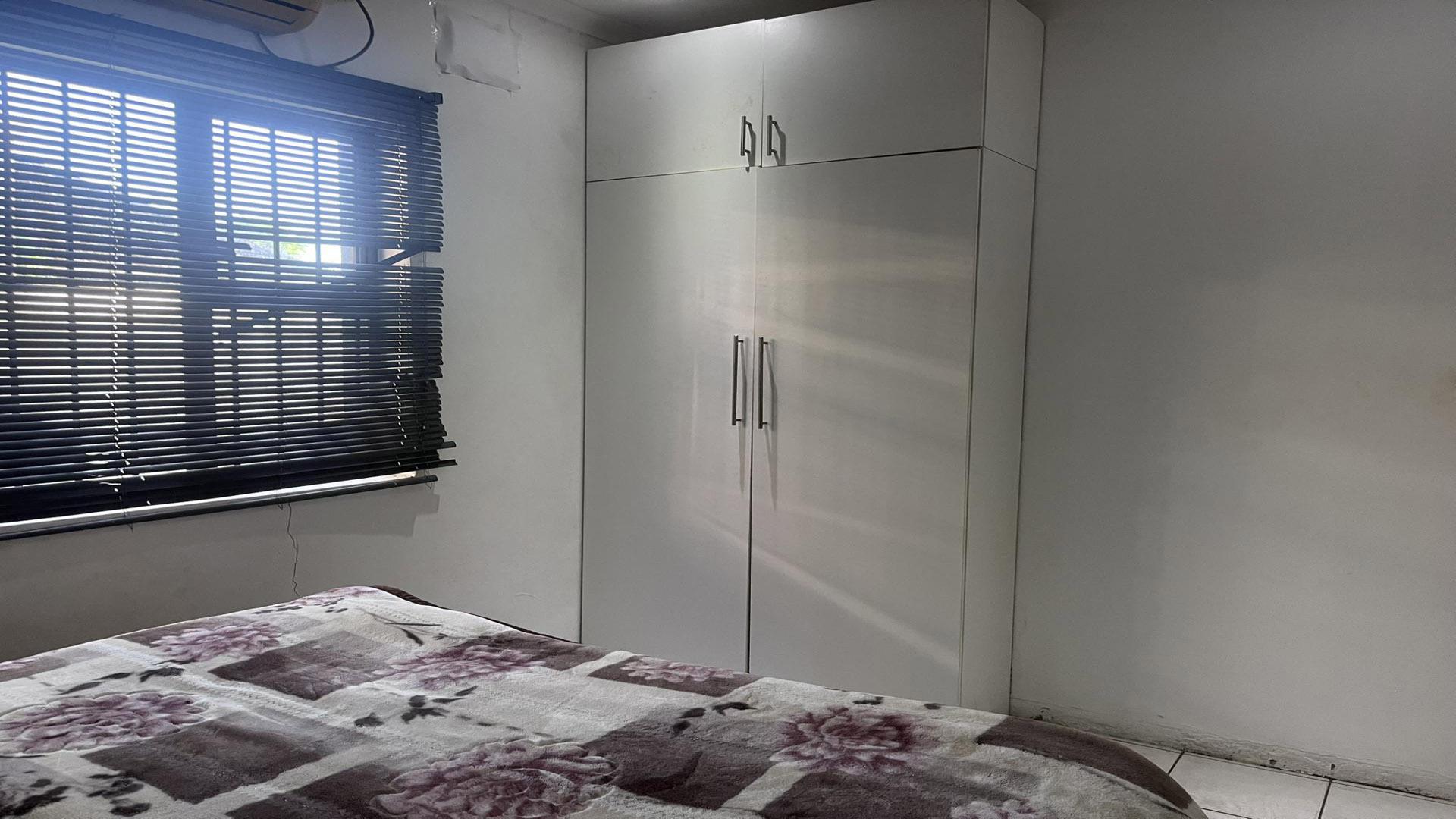 Bed Room 2 of property in Pinetown 