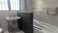 Bathroom 1 of property in Pinetown 