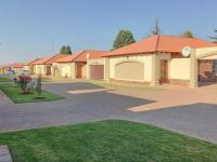 4 Bedroom 2 Bathroom Simplex for Sale for sale in Flamwood
