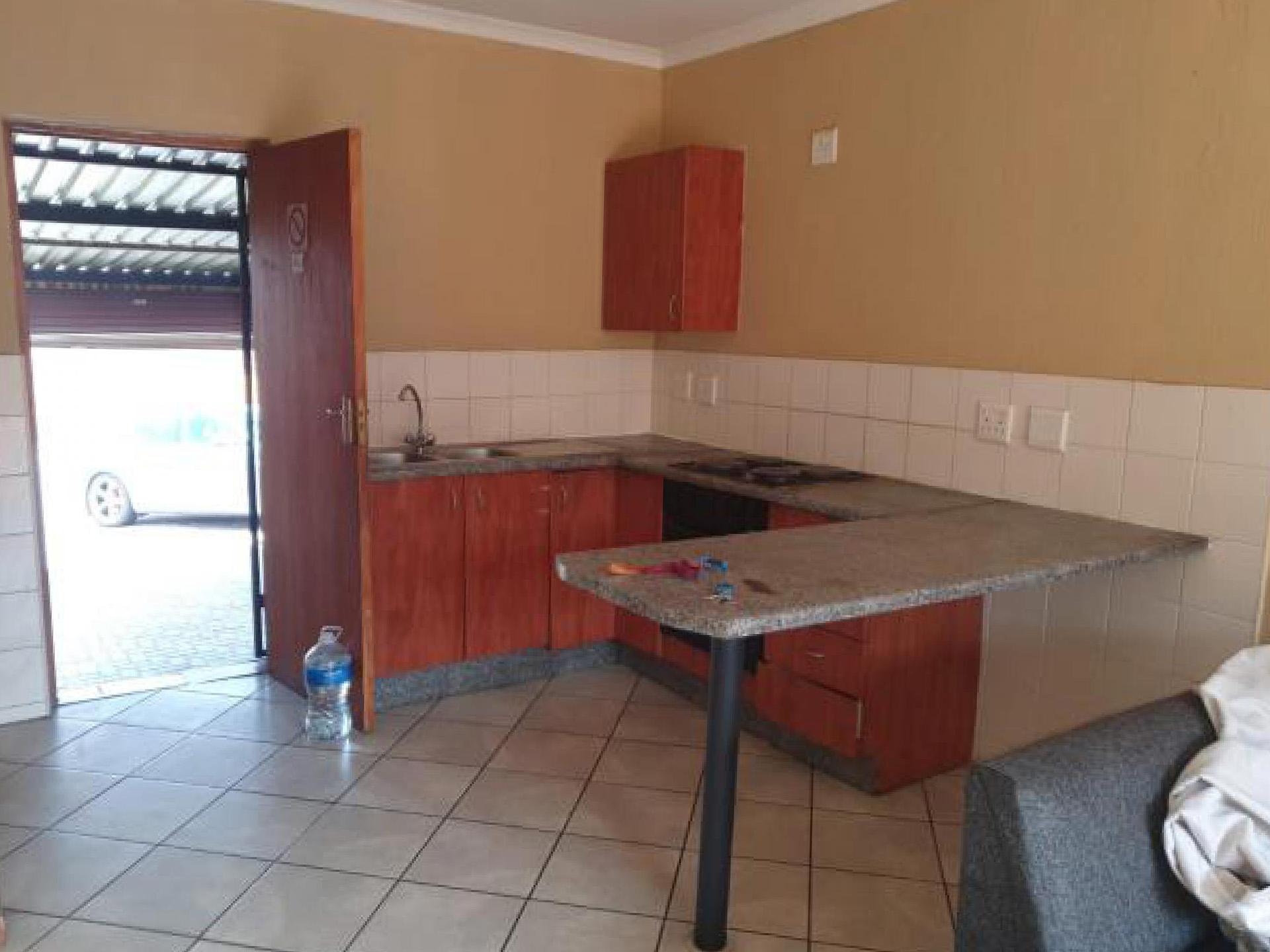 Kitchen of property in Honey Park