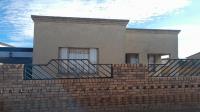 Front View of property in Mohlakeng