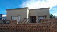 Front View of property in Mohlakeng