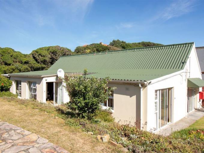 12 Bedroom House for Sale For Sale in West Bank MR583231