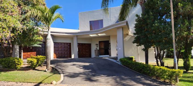 5 Bedroom House for Sale For Sale in Pretoria North - MR583270