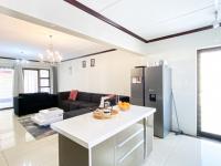  of property in Maroeladal