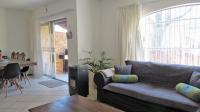 Lounges - 23 square meters of property in Kensington B - JHB