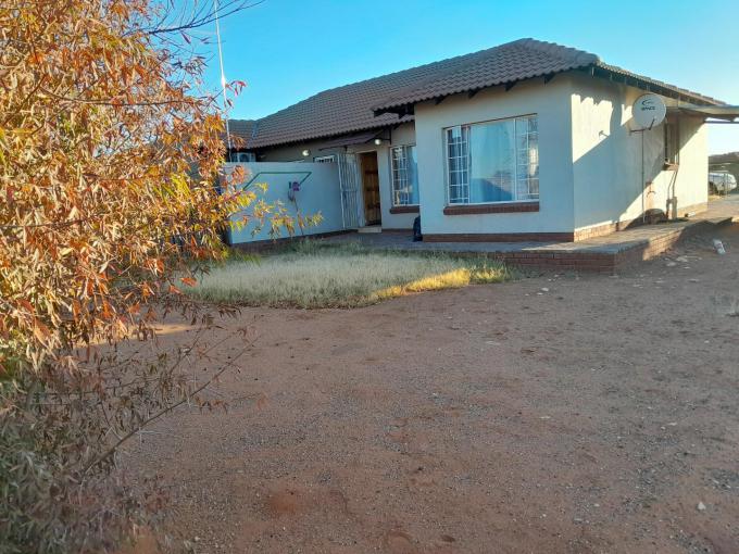 2 Bedroom House for Sale For Sale in Kathu - MR583336