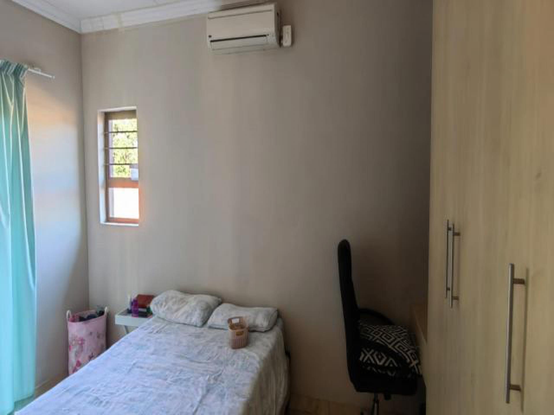 Bed Room 3 of property in Lephalale (Ellisras)