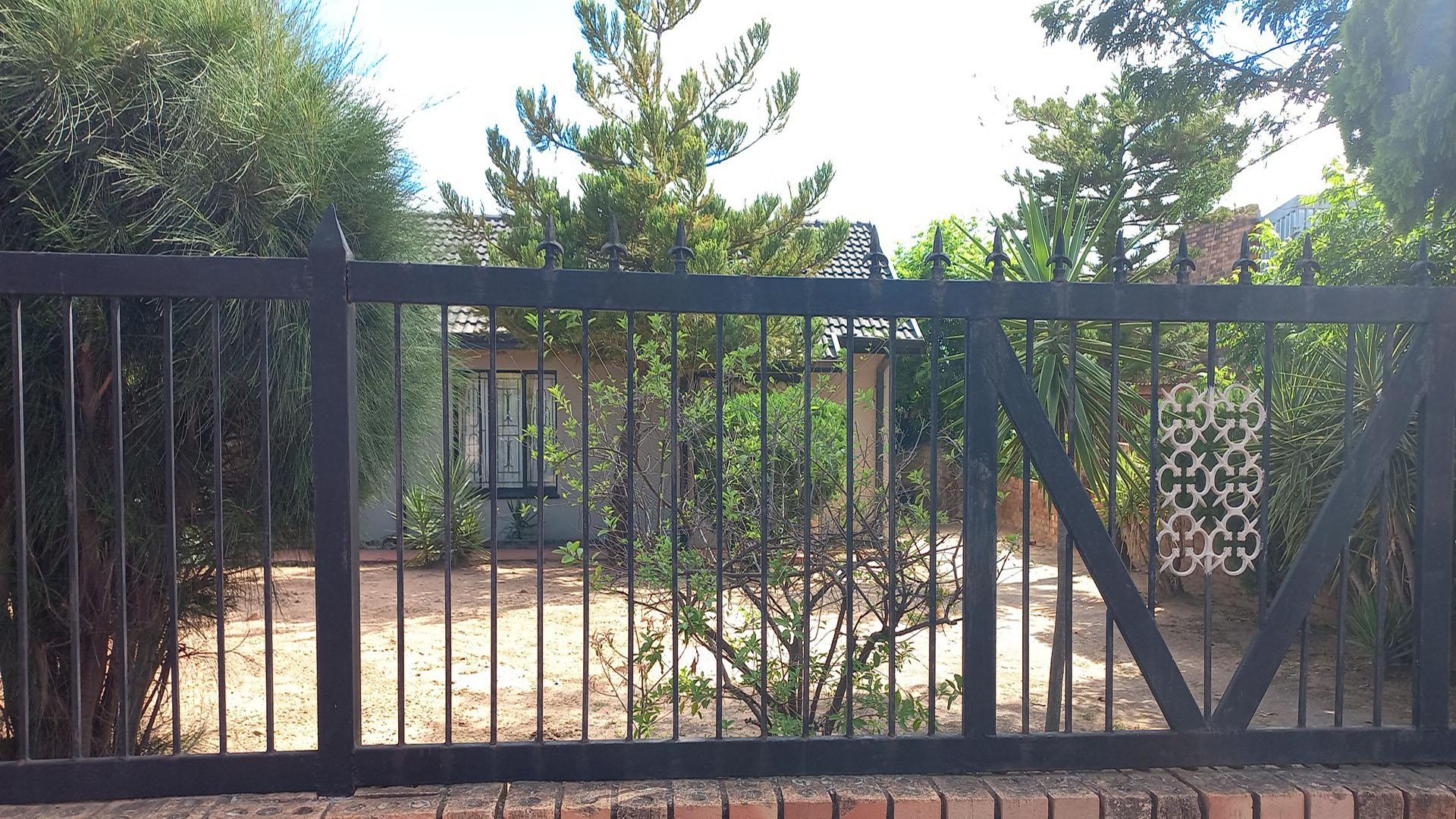 Front View of property in Seshego-D