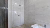 Bathroom 1 - 7 square meters of property in Six Fountains Estate