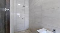 Bathroom 1 - 7 square meters of property in Six Fountains Estate