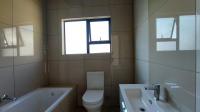 Bathroom 3+ - 9 square meters of property in Six Fountains Estate