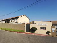 2 Bedroom 1 Bathroom Flat/Apartment for Sale for sale in Wilgeheuwel 