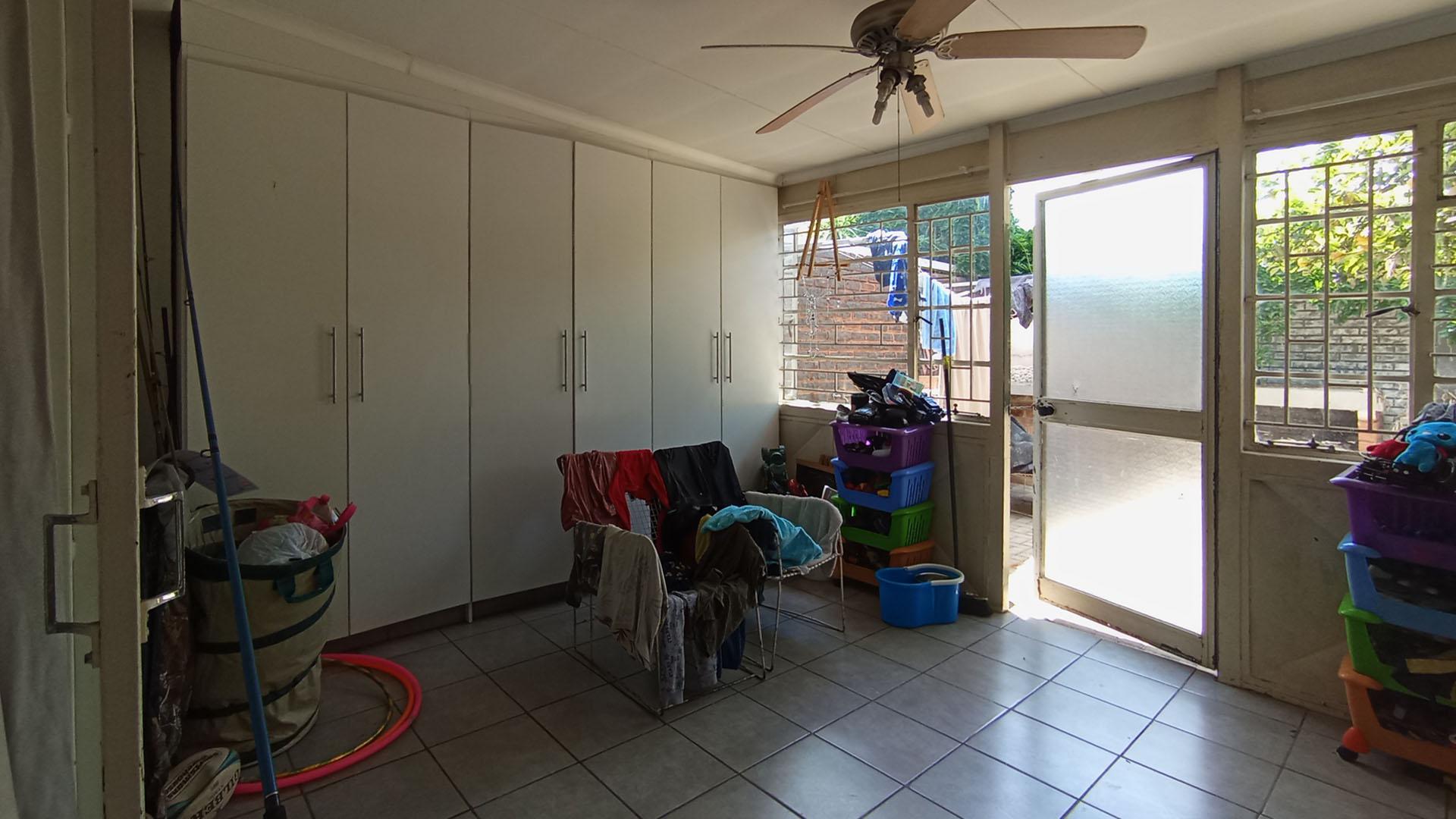Laundry Room  of property in Tamara Park