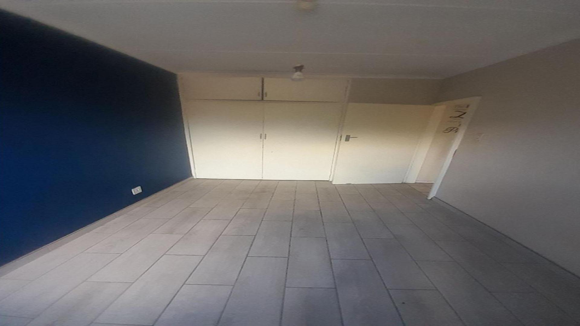 Bed Room 2 - 10 square meters of property in Tamara Park