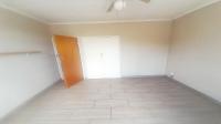 Bed Room 1 - 22 square meters of property in Tamara Park
