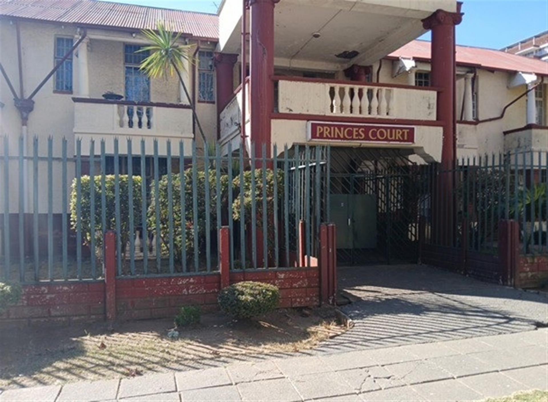 Front View of property in Benoni