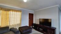 Lounges - 20 square meters of property in Sky City