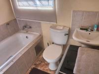 Bathroom 1 of property in Fleurhof