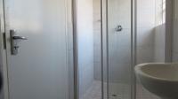 Main Bathroom - 5 square meters of property in Wilgeheuwel 