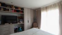 Bed Room 2 - 22 square meters of property in Bryanston