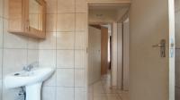 Bathroom 1 - 5 square meters of property in Olympus