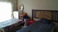 Bed Room 1 - 11 square meters of property in Saulsville