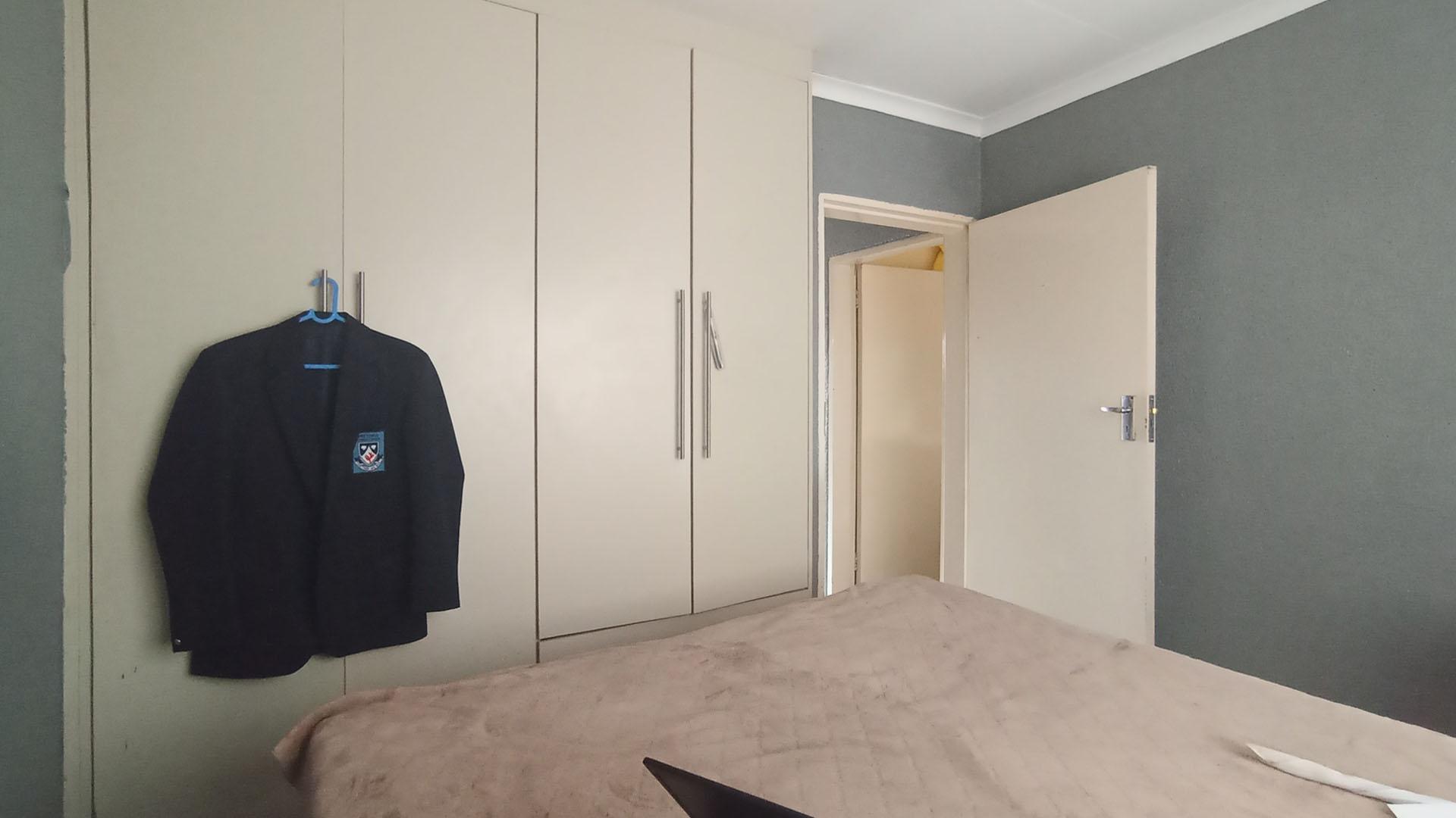 Bed Room 2 - 10 square meters of property in Soshanguve