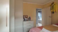 Main Bedroom - 13 square meters of property in Soshanguve
