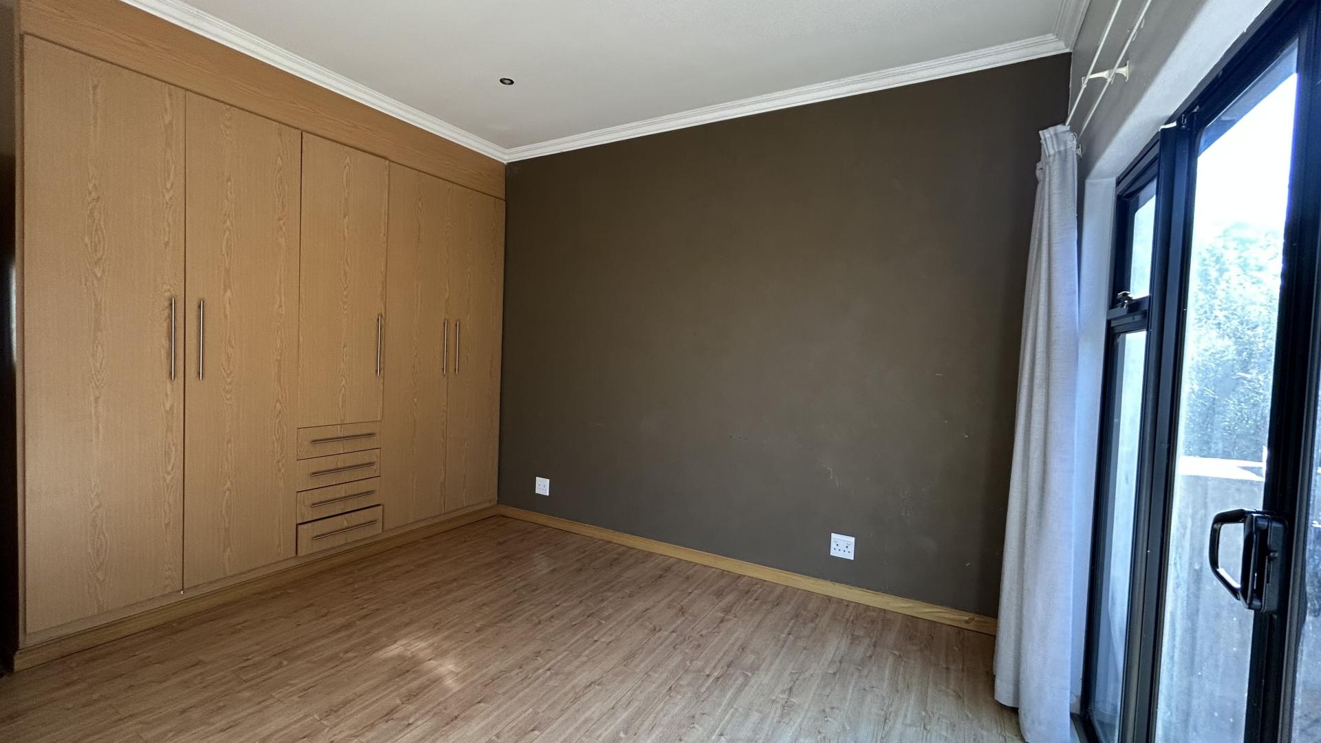 Bed Room 1 of property in Amandasig